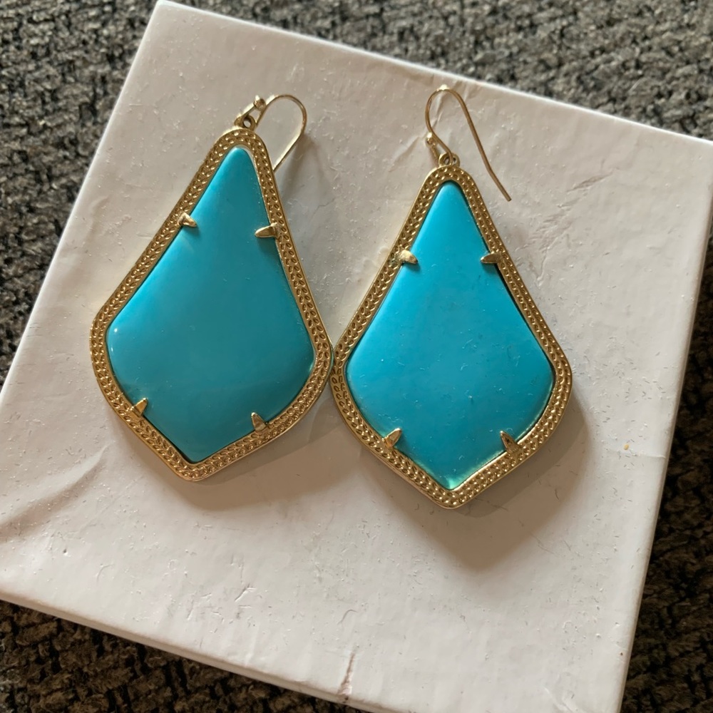 Kendra Scott earrings